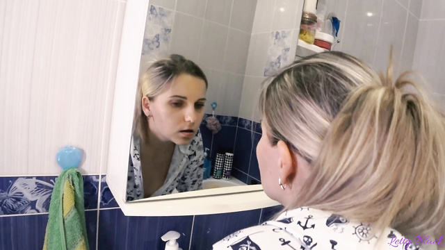 Возбужденный парень перед сном трахнул в ванной молодую подругу